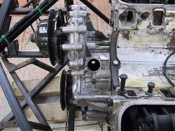 Old valley gasket in place to stop stuff falling
                inside.